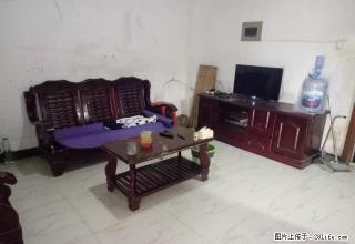 (单间出租)免中介费地铁 口两房 电梯房 家电齐全带阳台 只限女生 - 长沙28生活网 cs.28life.com