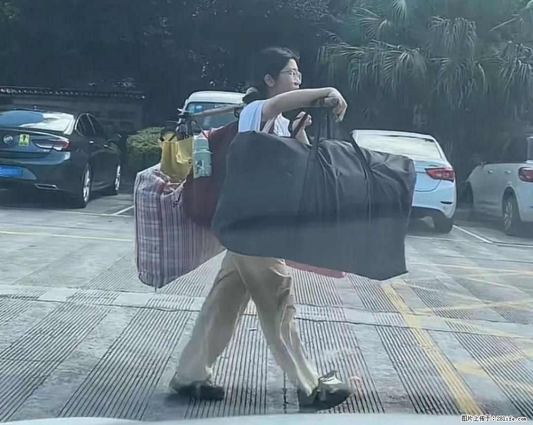 全网追的“扁担女孩”,找了一份暑假工,时薪12元 - 长沙生活资讯 - 长沙28生活网 cs.28life.com